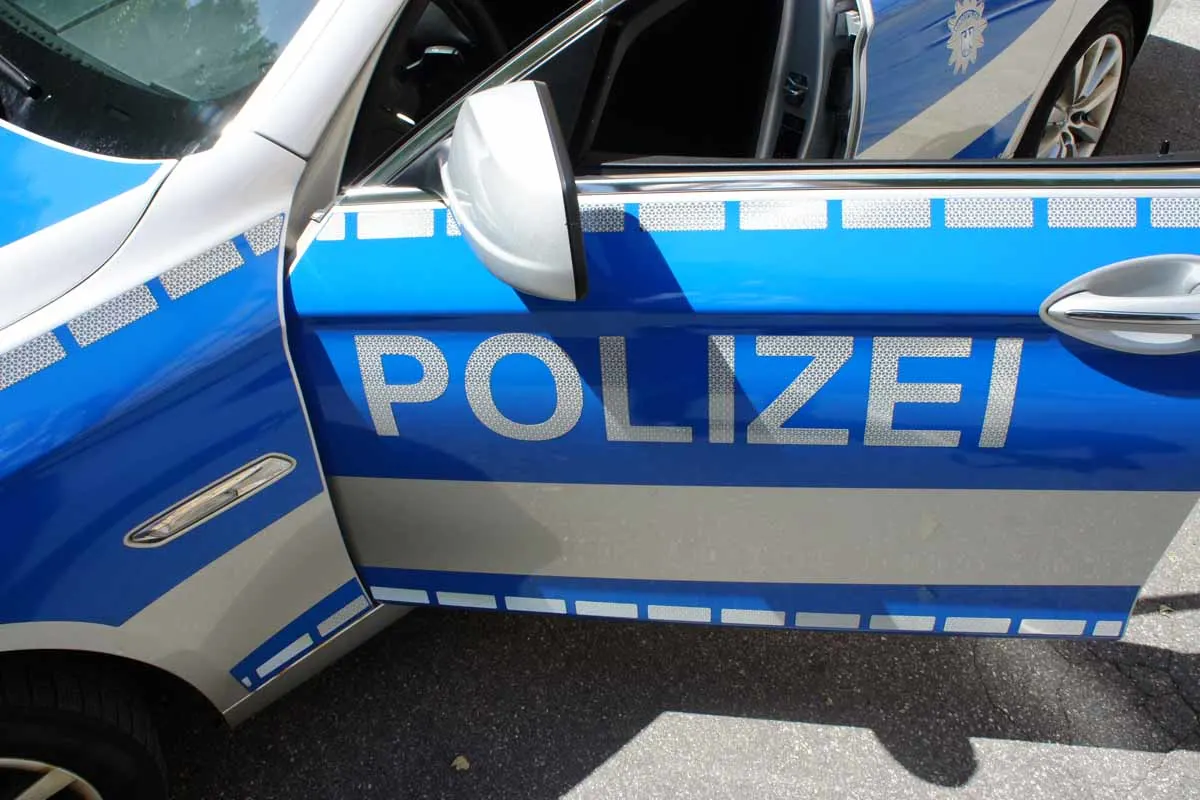 Rosenheim -  "Überraschungsbesuch" hat Folgen - Bundespolizei trifft Mann zuhause an und verhaftet ihn