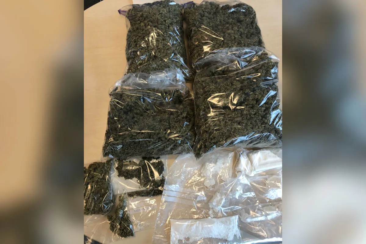 Oberhausen – SEK sprengt Tür – Kokain, Marihuana und über 230.000 Eur Bargeld bei Dealern sichergestellt
