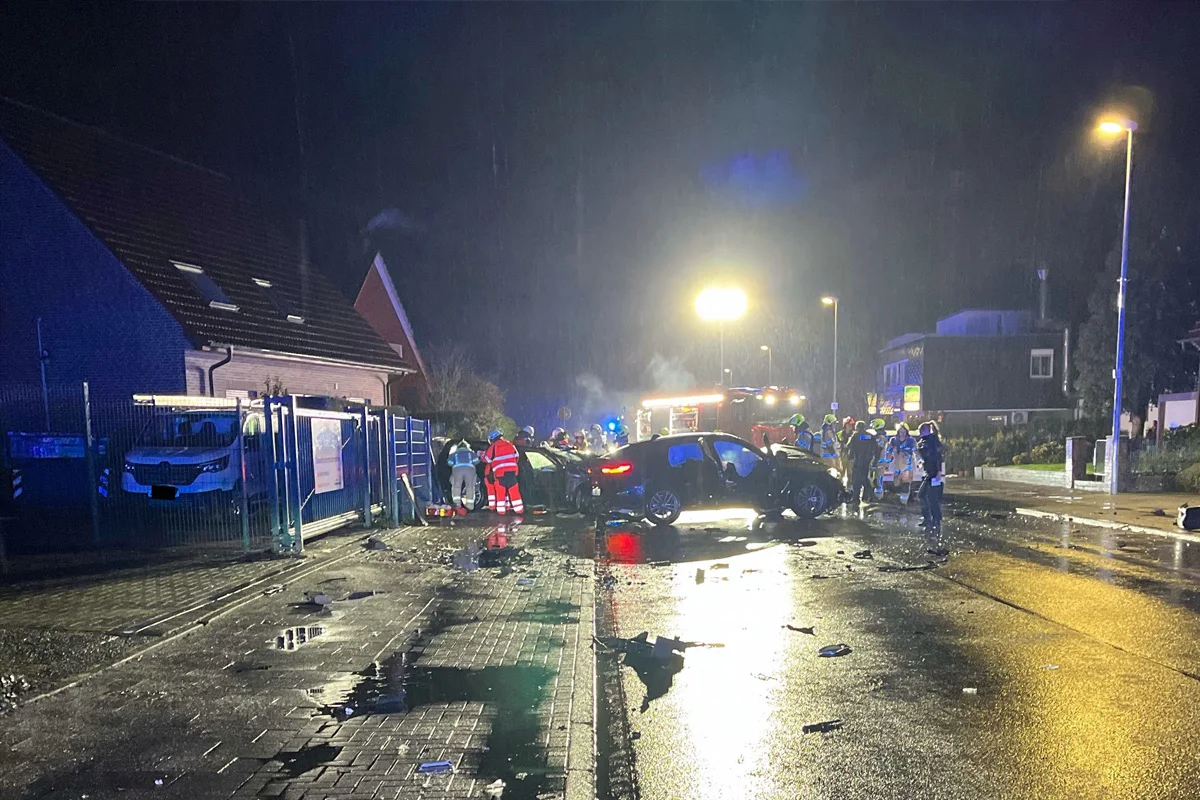 Dülmen – Sieben teils lebensgefährlich Verletzte nach Unfall