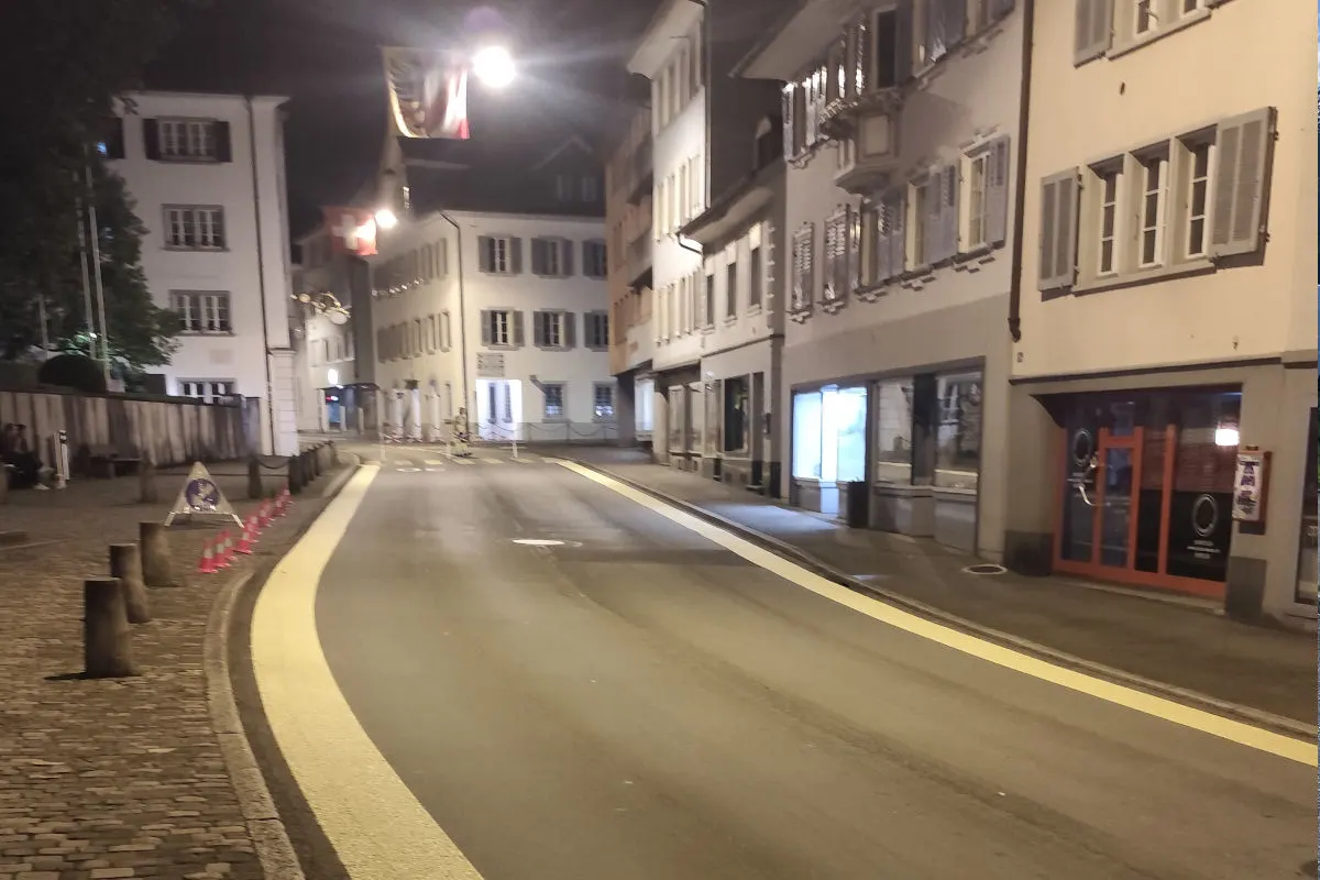 Altdorf UR – Regen verzögert Markierungsarbeiten