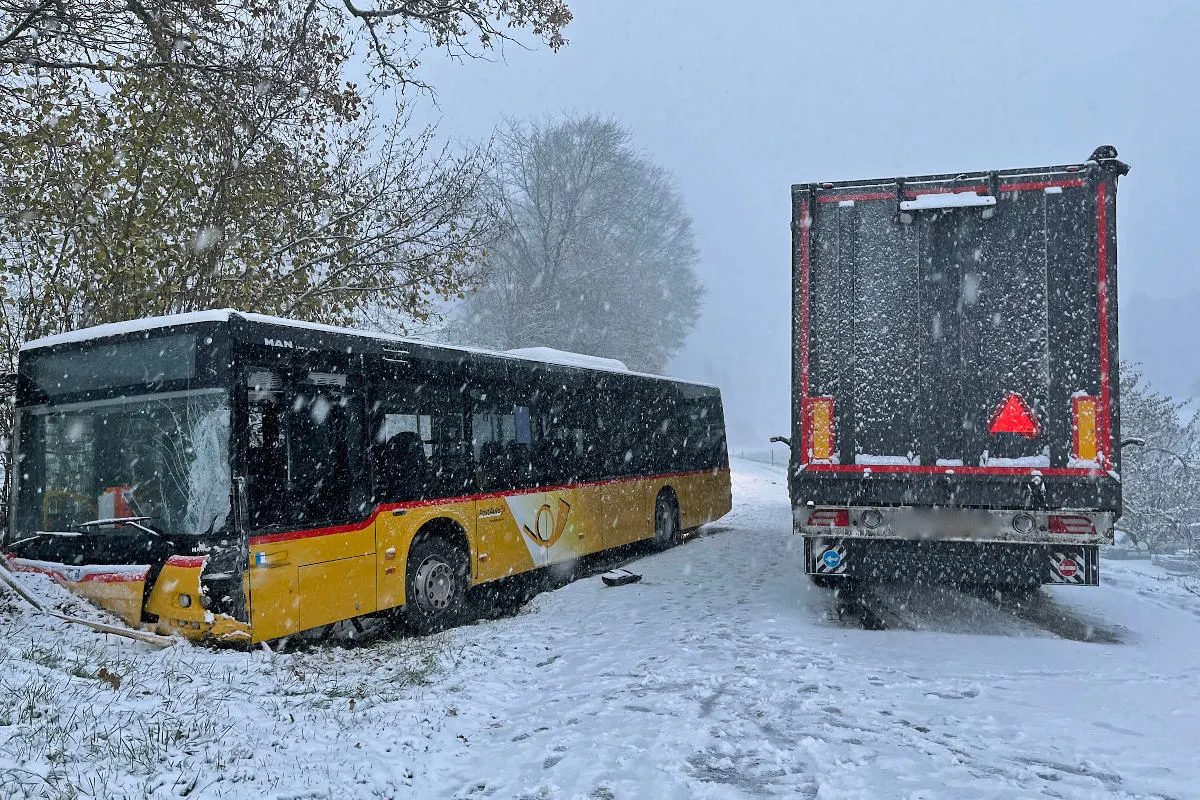 Kanton Luzern – 600 Notrufe wegen Schneechaos bei Polizei eingegangen
