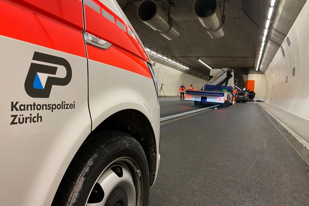 Drama im Tunnel auf der A4 bei Hedingen ZH - 38-Jähriger stirbt nach heftigem Aufprall!