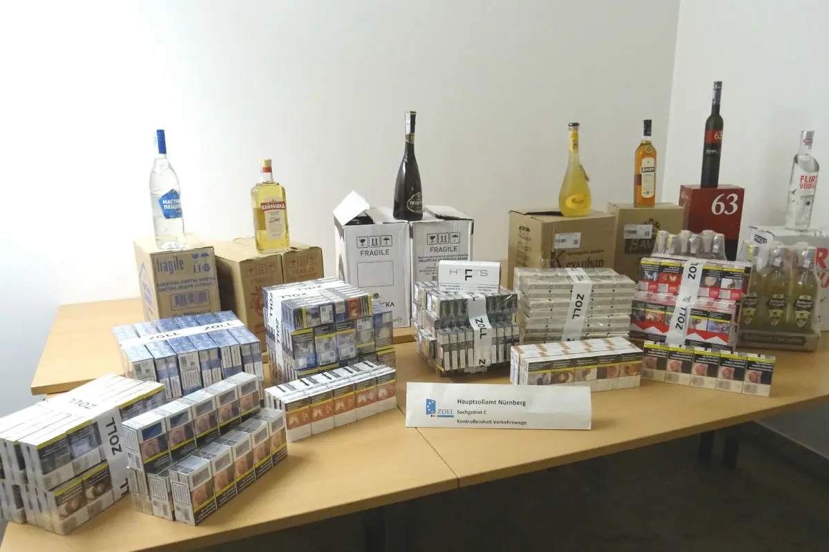 Schnaps und Zigaretten sichergestellt