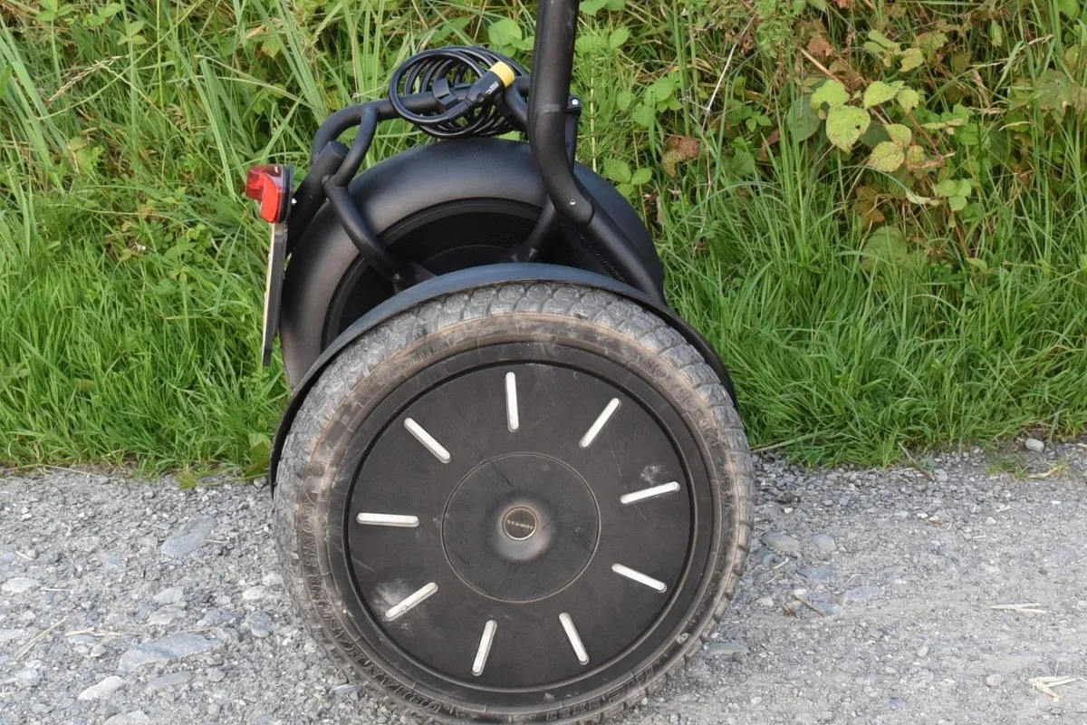 Obfelden ZH – Segway-Fahrer nach Verkehrsunfall verstorben