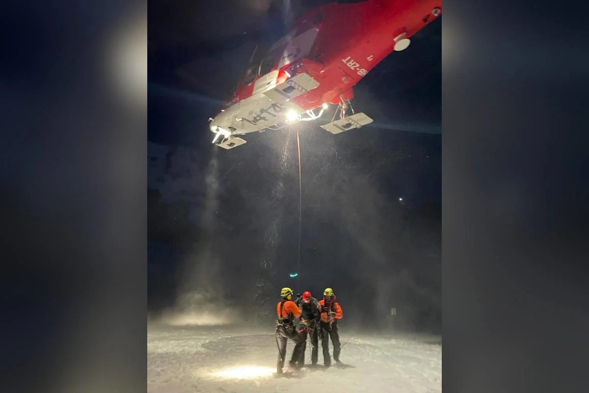 Rettungswinden-Einsatz in der Dunkelheit am Eiger