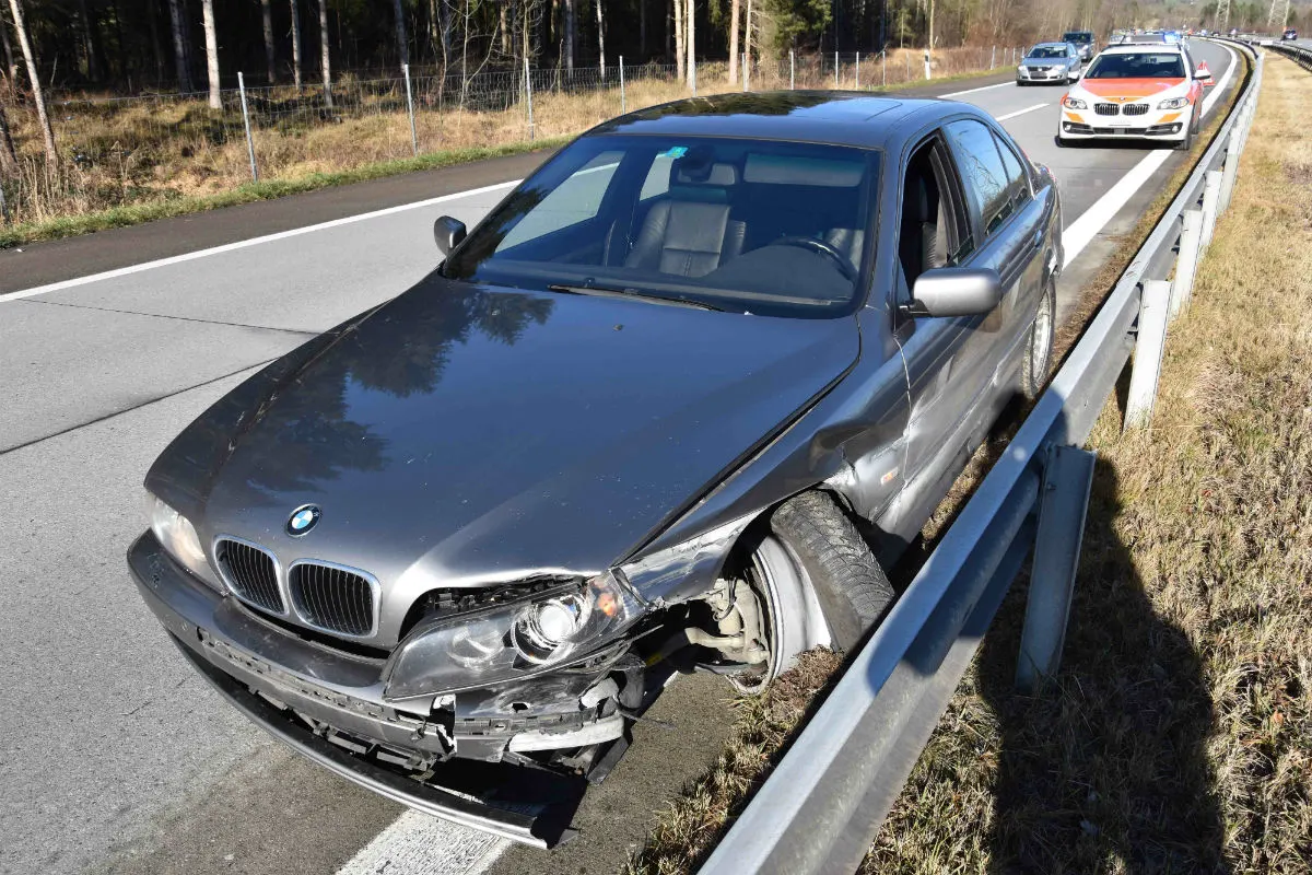 Sennwald SG - Unfall und Provokationen? - Zeugenaufruf