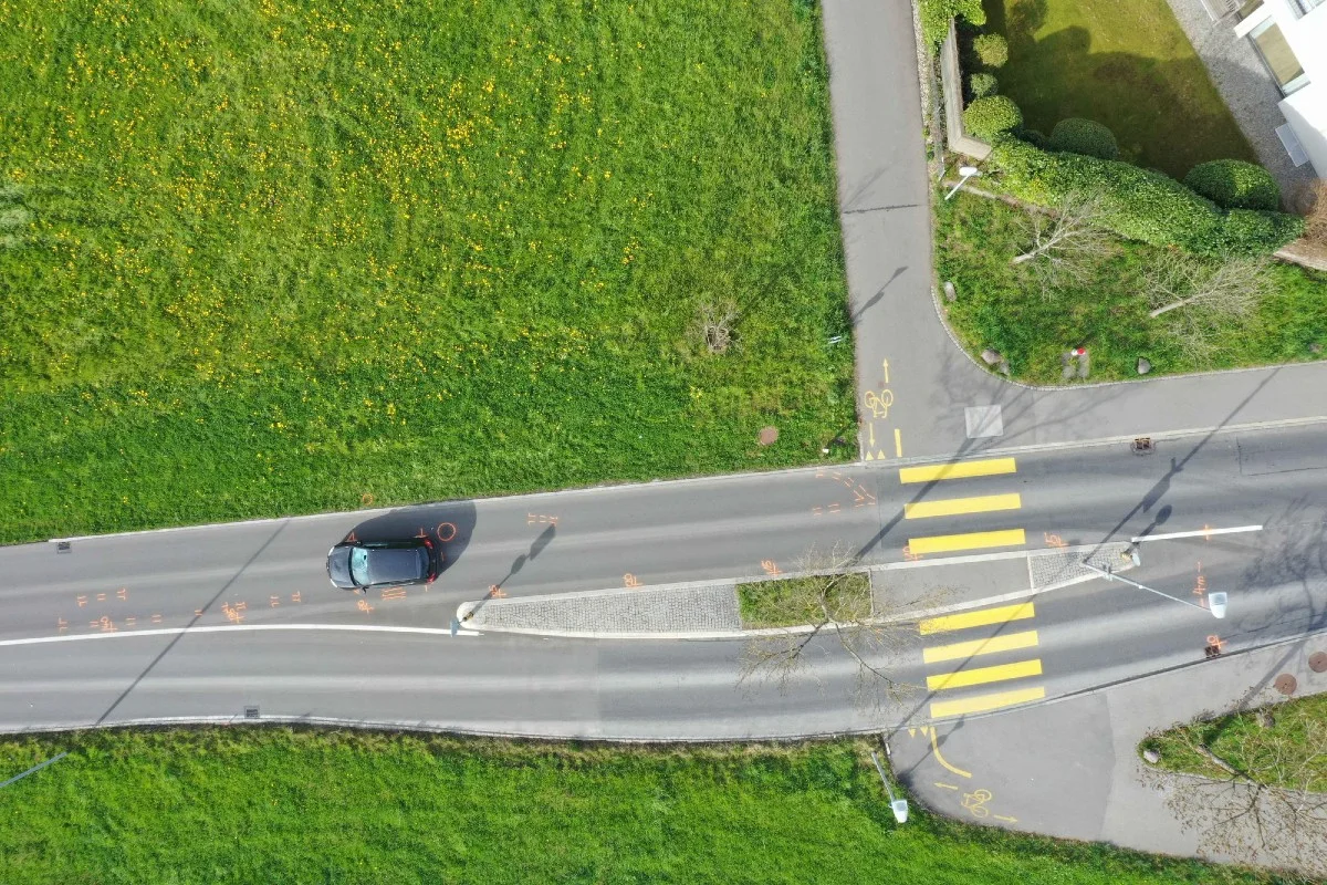 Baar ZG - Tragischer Verkehrsunfall - 17-Jährige schwer verletzt