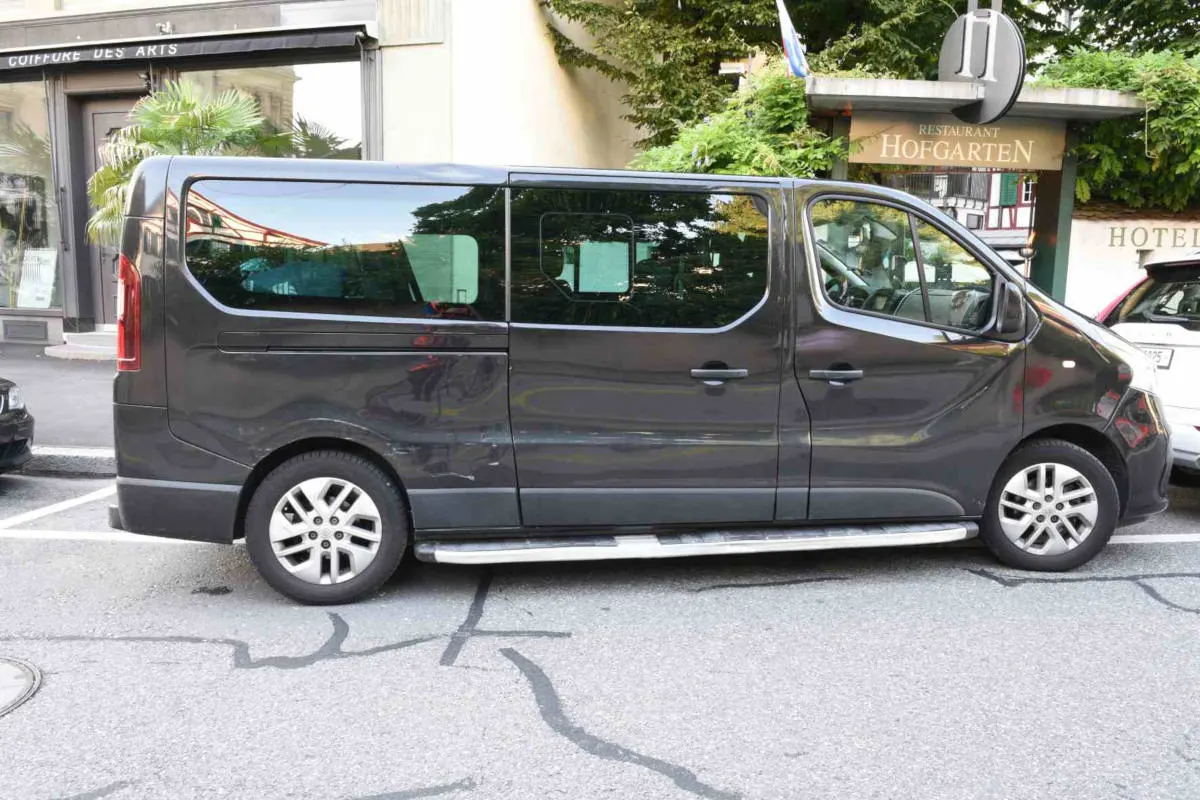 Luzern LU - Verkehrsunfall zwischen Kleinbus und VBL Bus