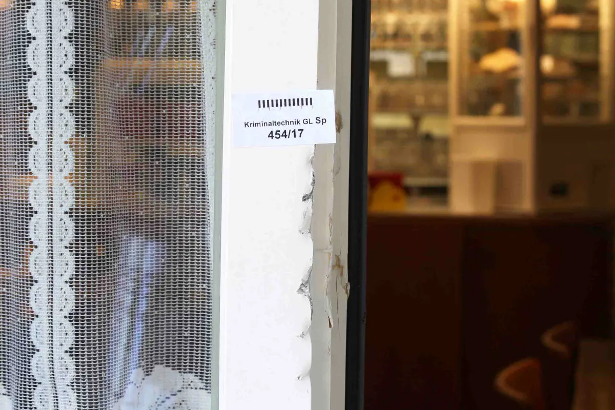 Näfels GL - Einbrecher suchen Einfamilienhaus heim