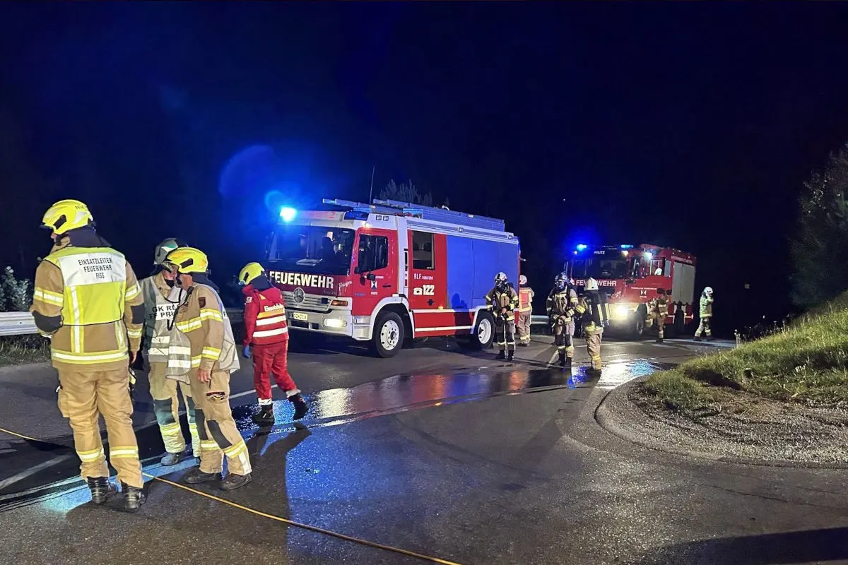 Serfaus T – Unfall führt zu Fahrzeugbrand