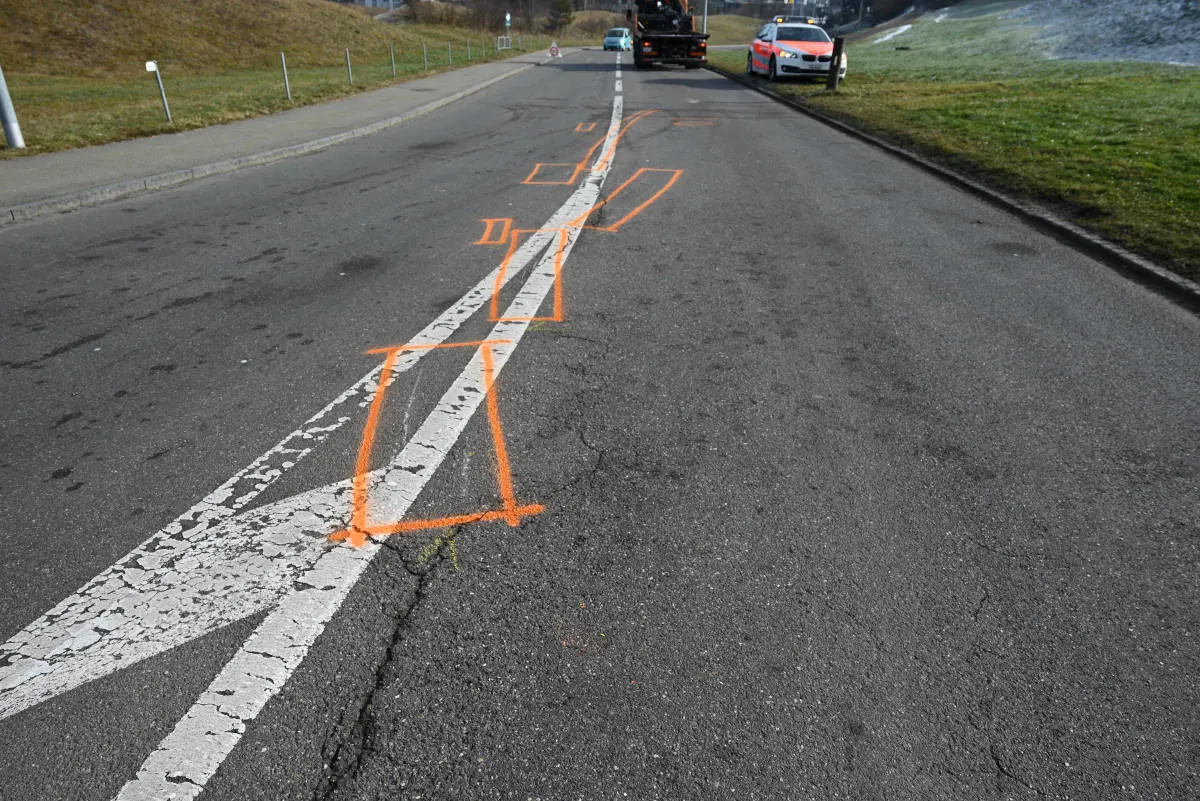Niederuzwil SG – Lenker nach Sturz mit Motorrad im Spital