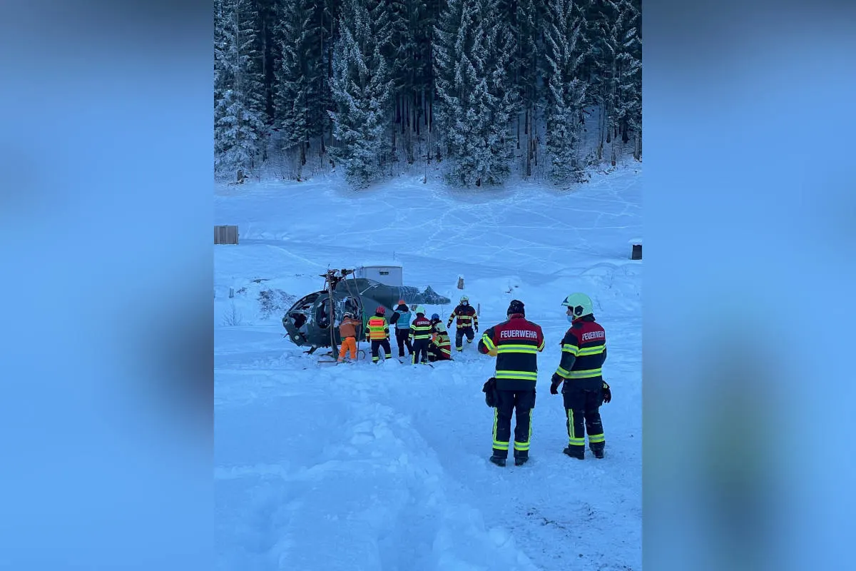 Unteriberg SZ – Zeugenaufruf nach Helikopterabsturz