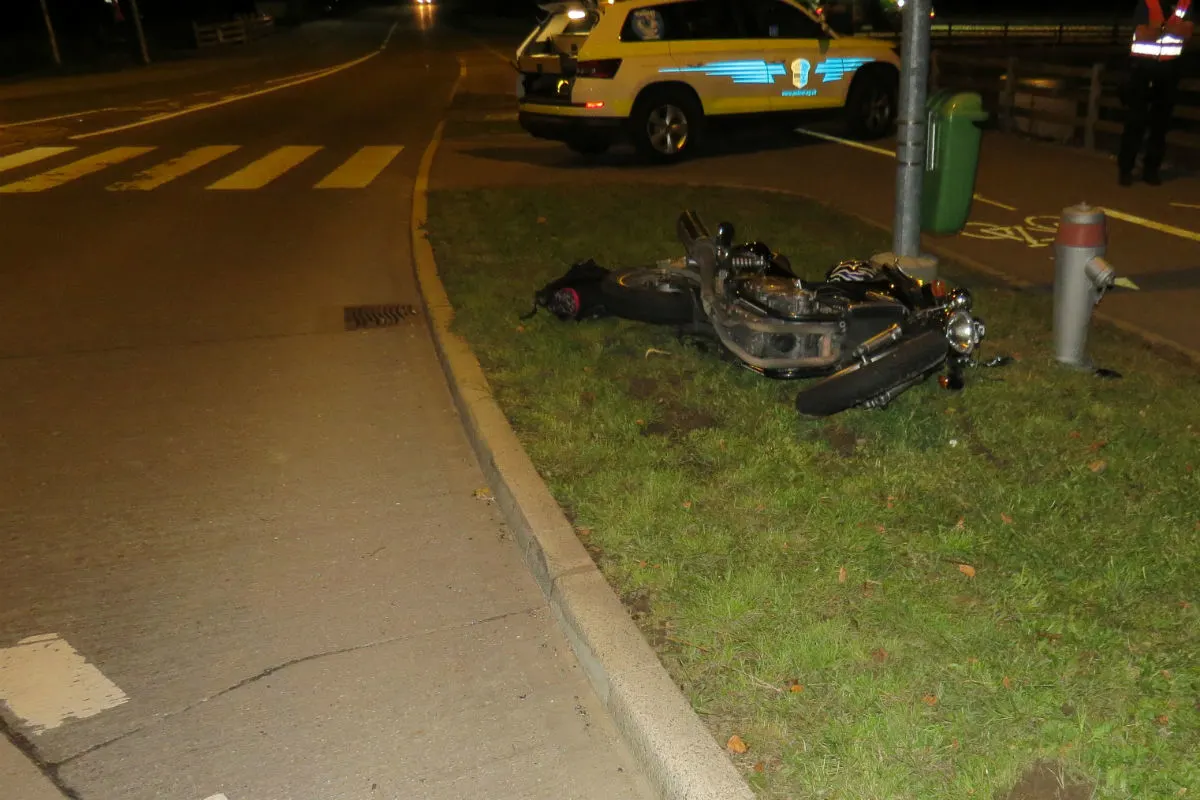 Zeugenaufruf Boswil AG - 25-Jähriger baut Selbstunfall und war zu schnell unterwegs