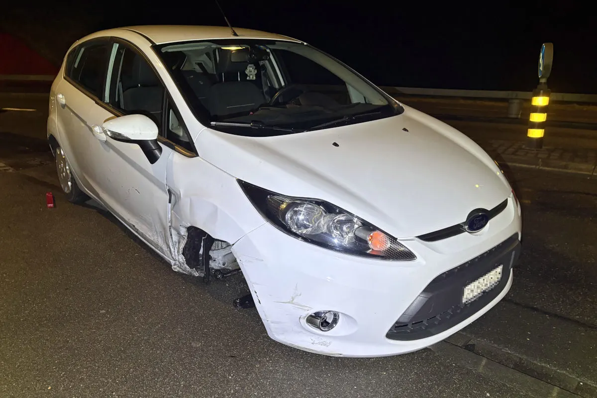 Unfall in Jona SG – Betrunkener Lenker prallt gegen Leitplanke