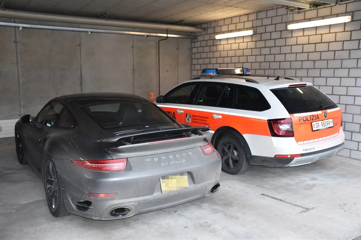 Casaccia GR - Raser mit 110 km/h innerorts gestoppt