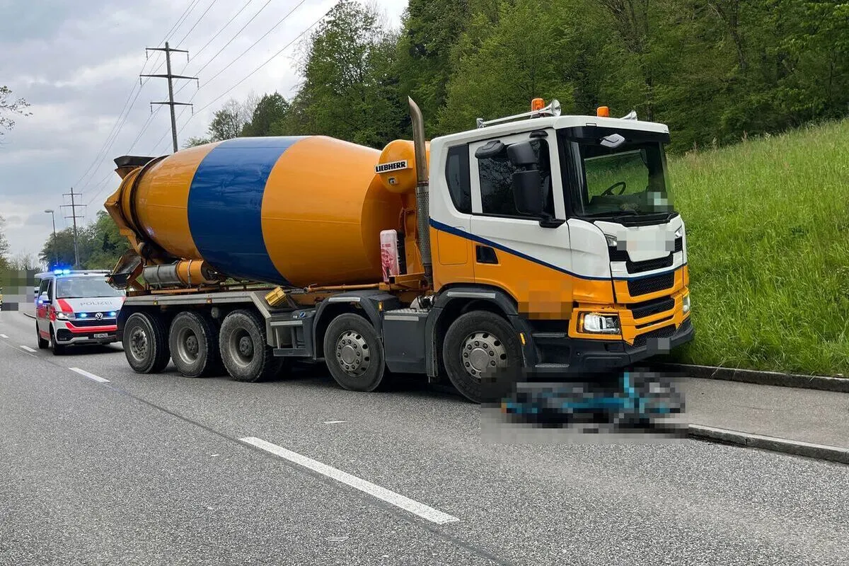 Olten SO - Mofa-Lenker bei Unfall mit Lastwagen schwer verletzt 