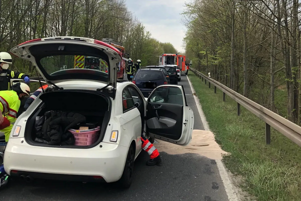 Alsdorf / Eschweiler – Schwer verletzte Person bei Unfallserie