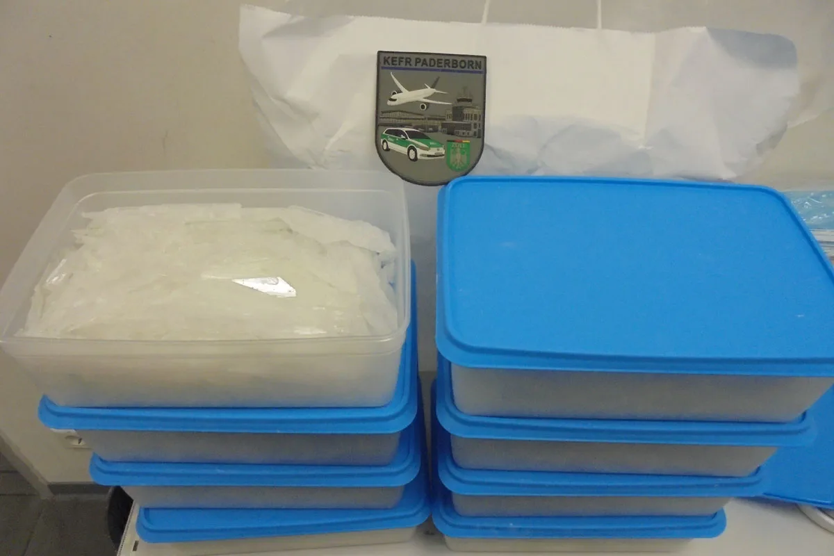 Bielefeld - Zoll findet bei Kontrolle Crystal Meth