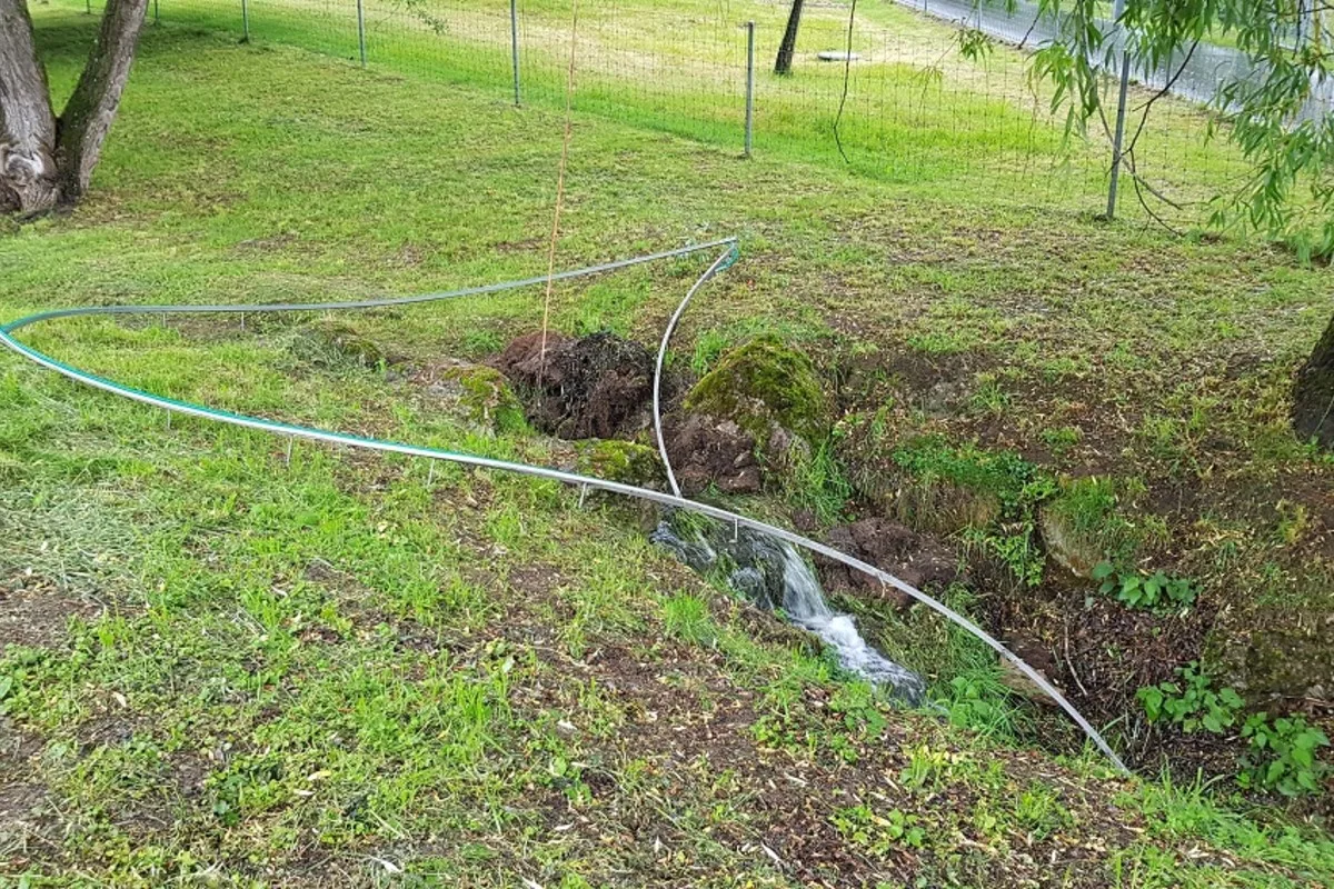 Weggis LU - Unbekannte Vandalen beschädigen Kreisel-Installation 