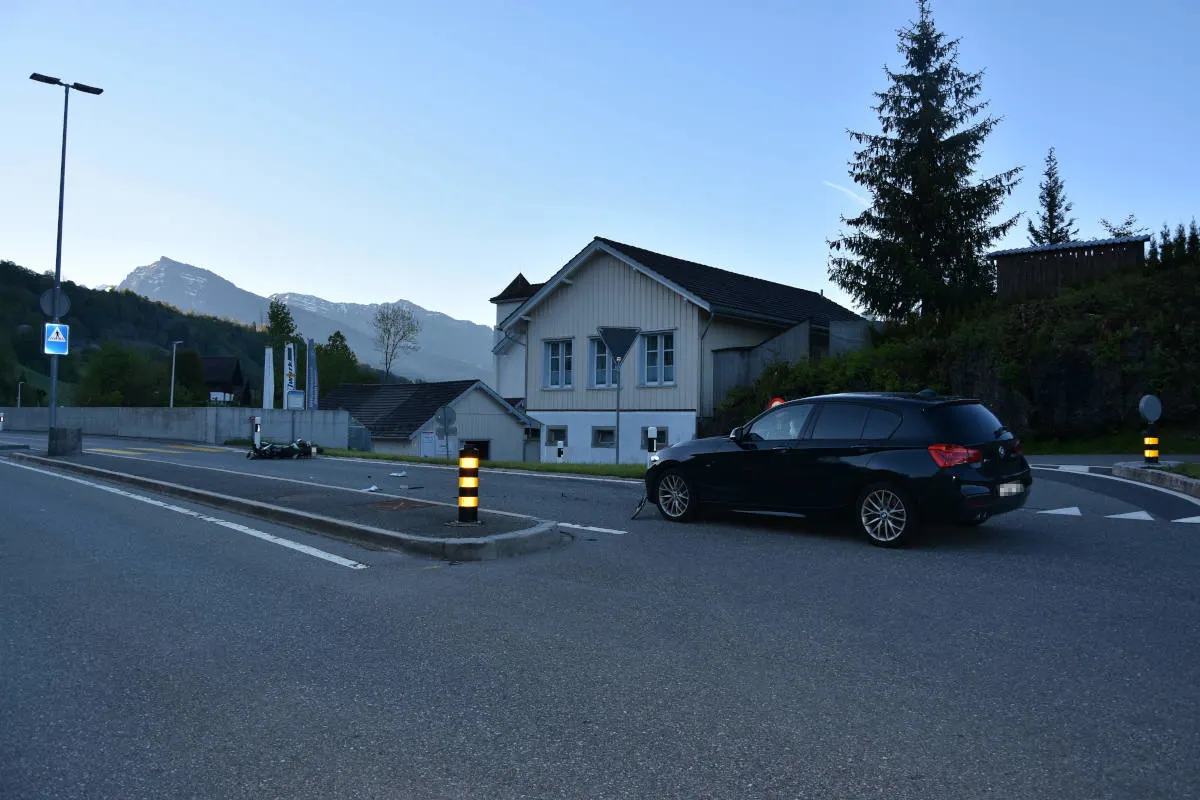 Krummenau SG – Motorradfahrer verletzt