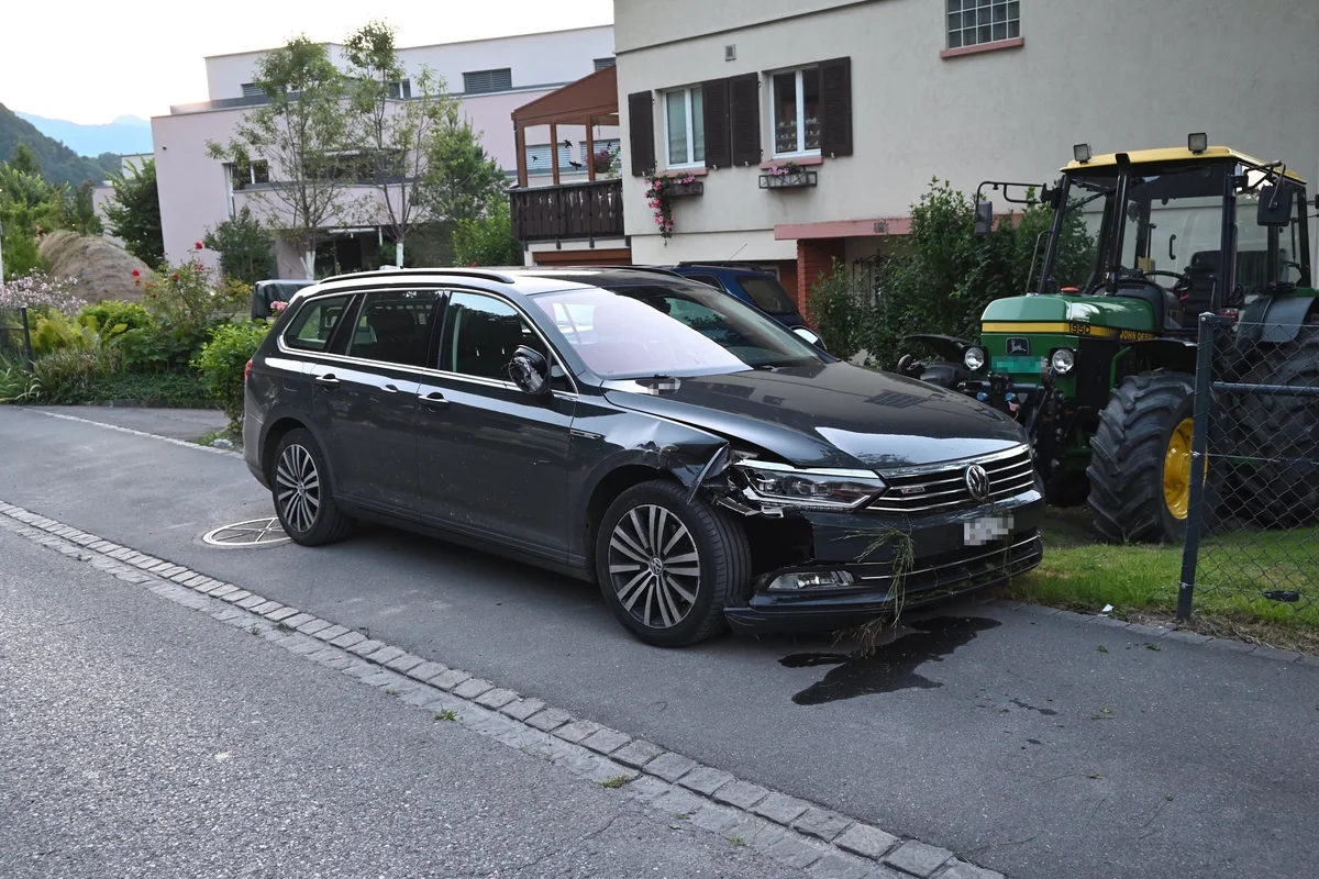 Walenstadt SG – 17-Jähriger verursacht Unfall und flüchtet