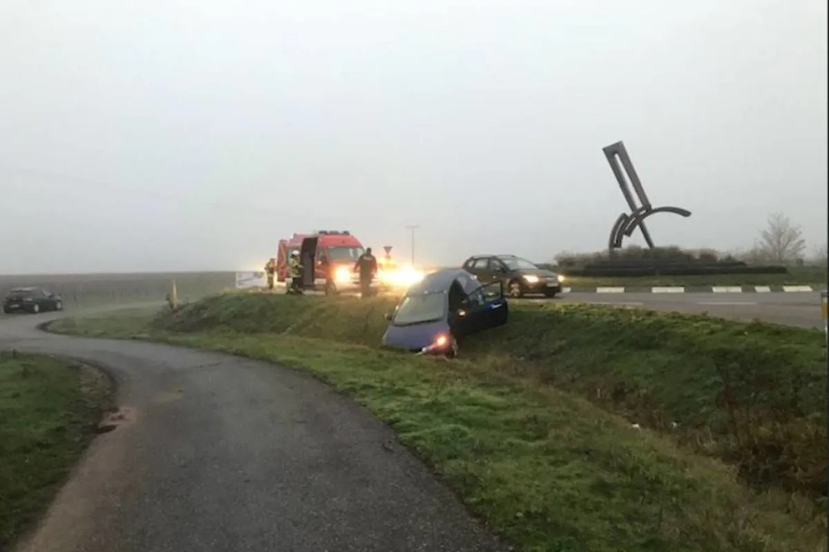 Unfall in Maikammer - Über den Kreisel gerauscht