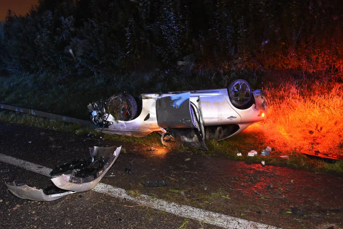 Heftiger Unfall bei Mörschwil SG – Auto überschlägt sich auf Autobahnzubringer