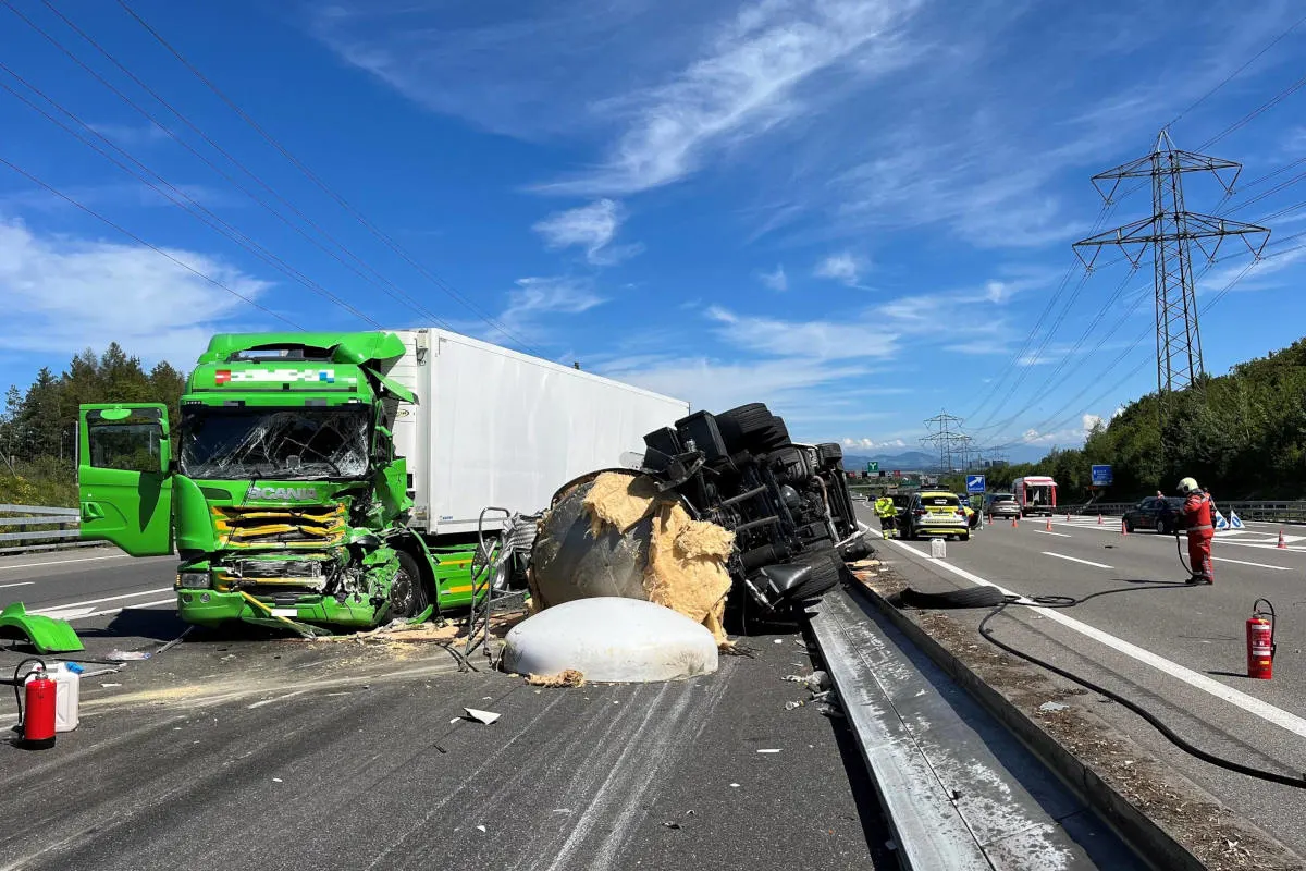 A1 Zürich-Seebach ZH – Verkehrsunfall führt zu massiver Verkehrsbeeinträchtigung