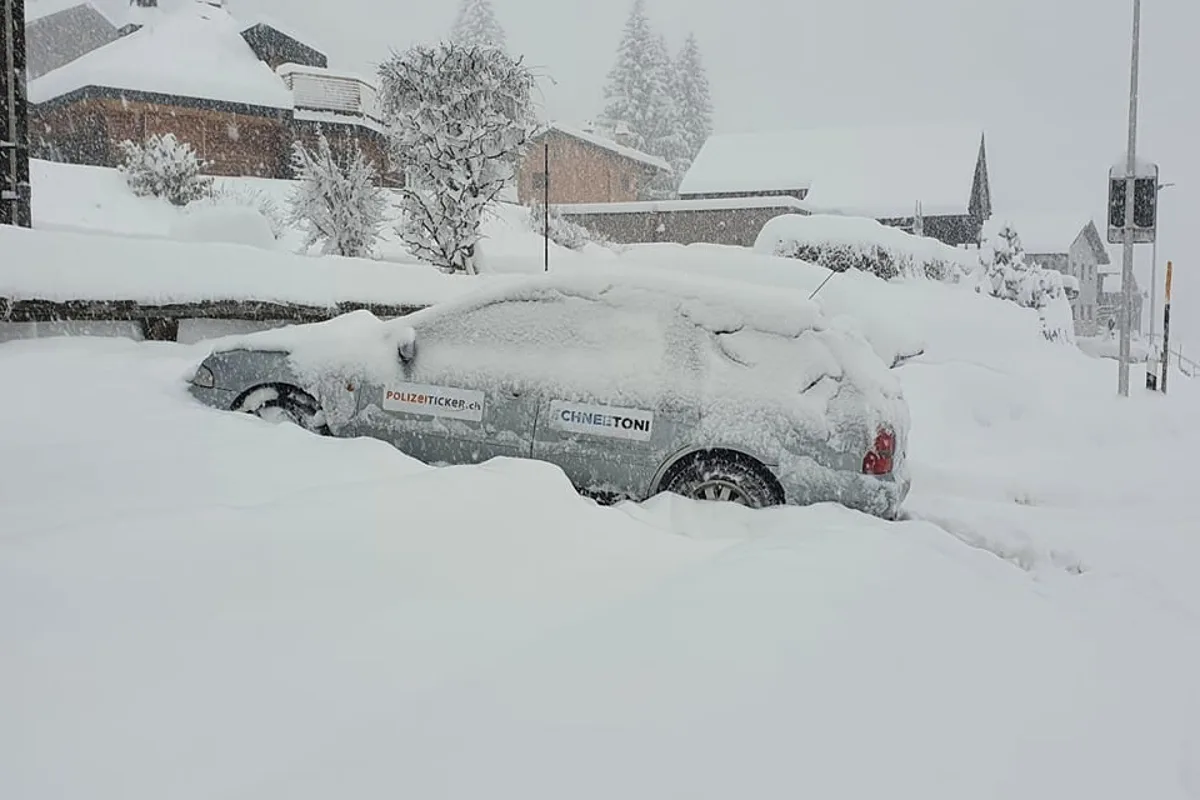 Der Winter naht -  SchneeToni auch weiterhin für den polizeiticker unterwegs