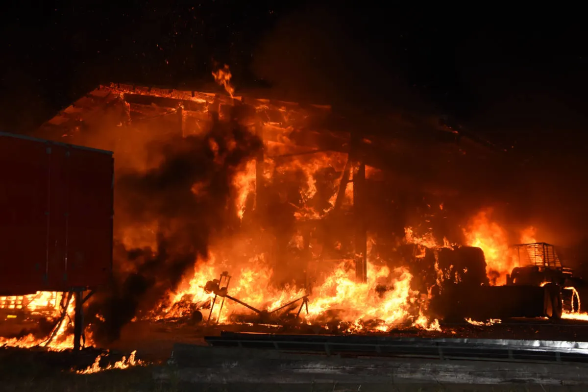 Oberriet SG - Grossbrand in Stall verursacht hohen Schaden