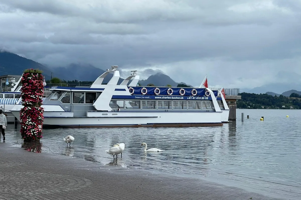 Luzerner Polizei - Schiffsfahrten sowie Wassersport auf dem Luzerner Teil des Vierwaldstättersees bis nächsten Montag verboten