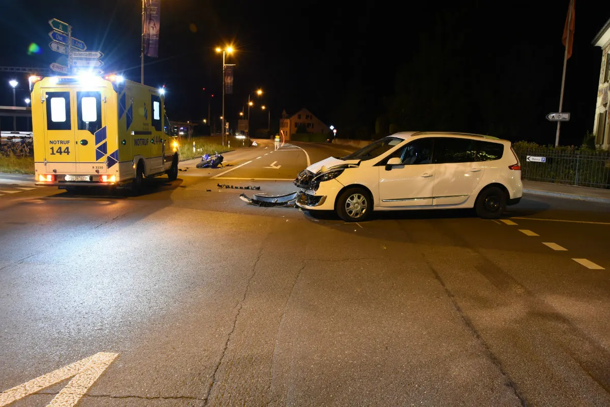 Walenstadt SG - Motorradfahrer übersehen
