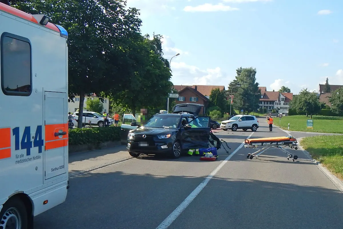 Sommeri TG - Auf Kreuzung kollidiert