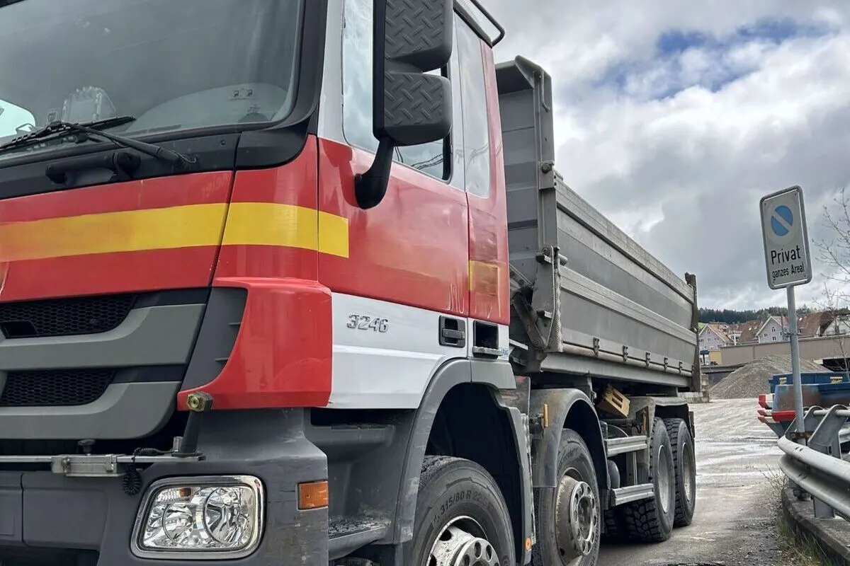 Unfall in Herisau AR – Vortrittsberechtigten Lastwagen übersehen