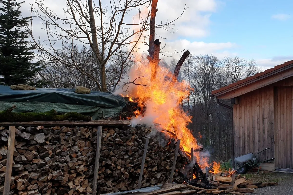 Wolfhalden AR - Aufmerksamer Nachbar verhindert Schlimmeres