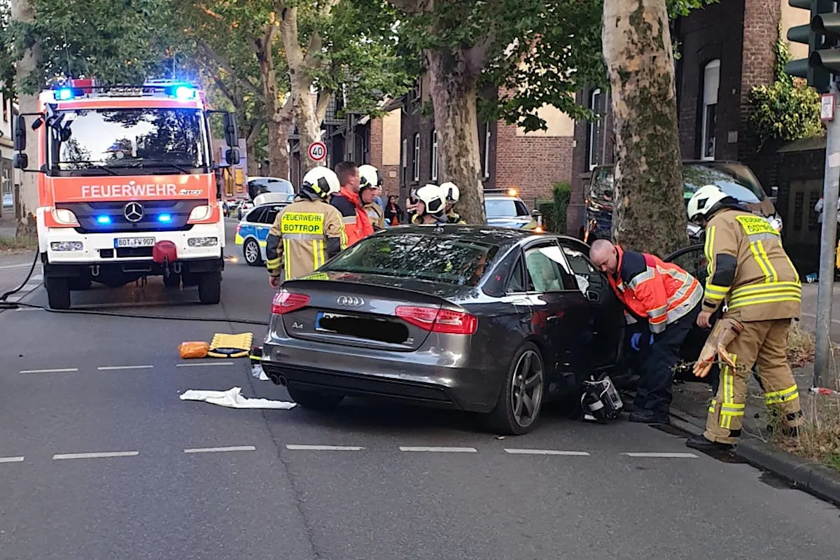 Verkehrsunfall mit einer schwerverletzten Person