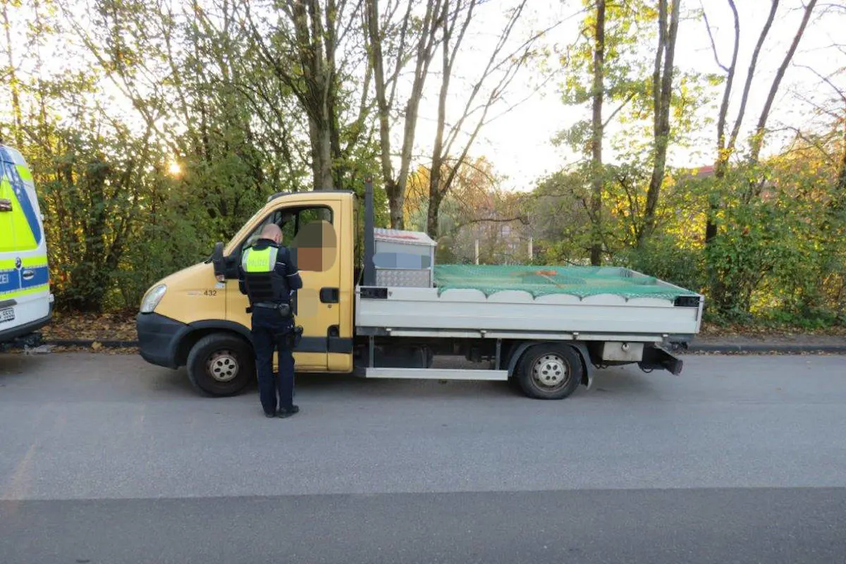 Kontrollen bei Haan – Polizei zieht gleich zwei überladene Lkw aus dem Verkehr