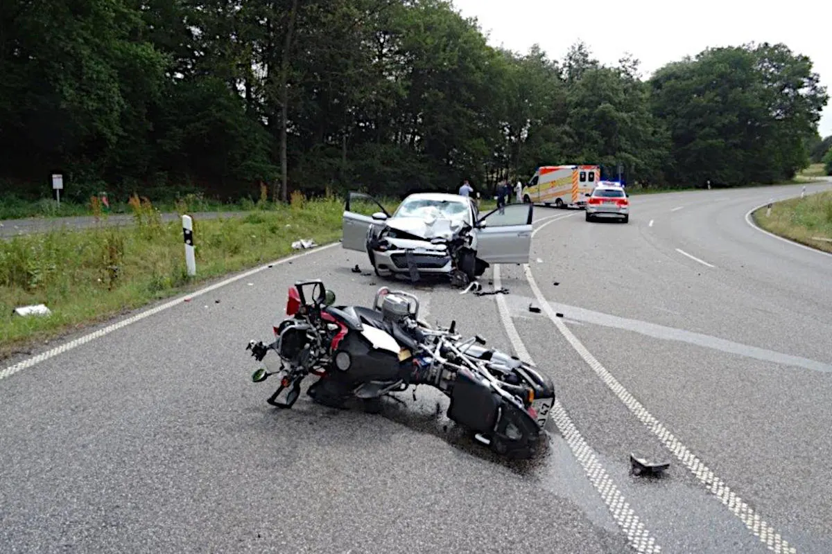 Tödlicher Verkehrsunfall auf der B41