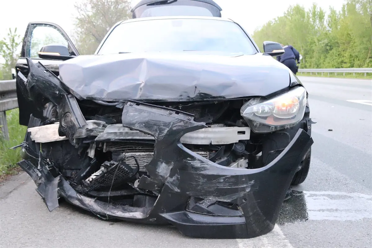 Hohenwepel – Hoher Schaden bei Unfall