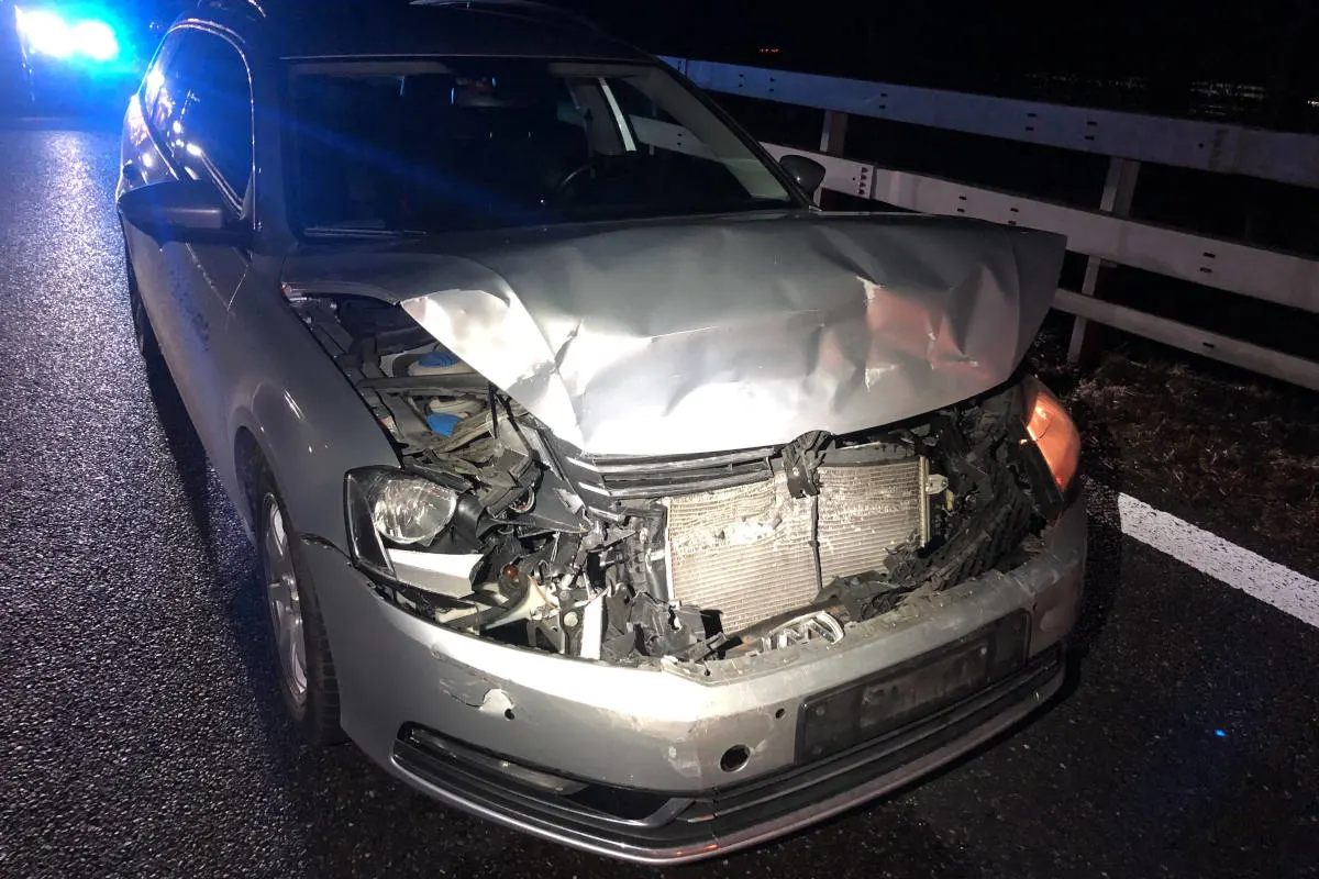 Kollision auf der A3 in Filzbach GL – Verkehrsunfall auf der Autobahn