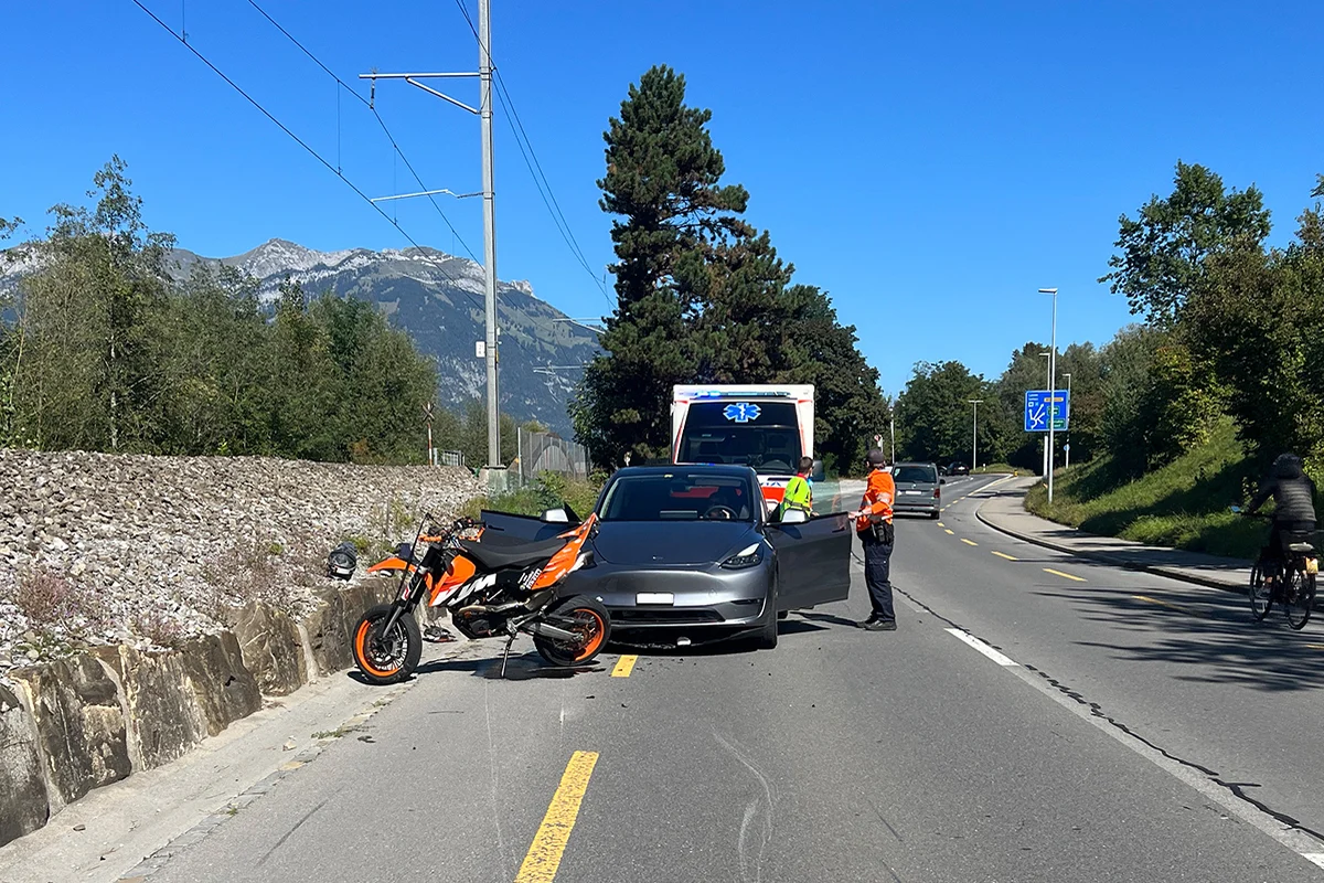 Brünigstrasse OW - Unfall nach einem Überholmanöver 