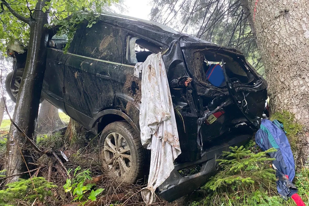 Heftiger Unfall Oberägeri ZG – Schutzengel als Beifahrer
