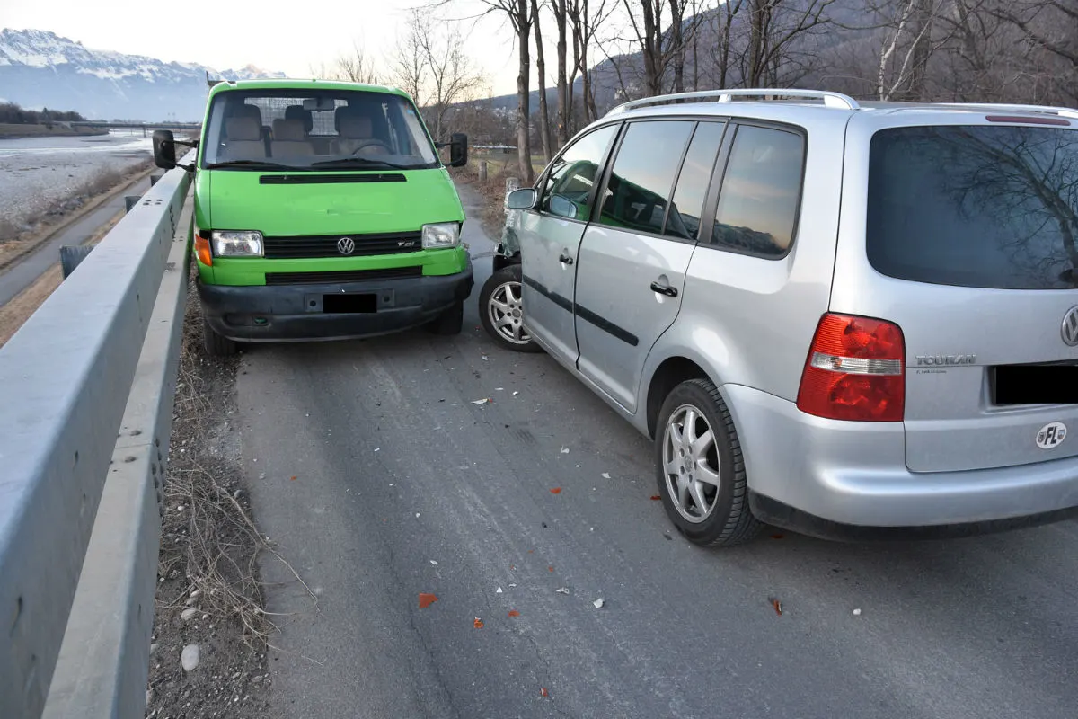 Vaduz FL - Verkehrsbehinderungen nach Crash