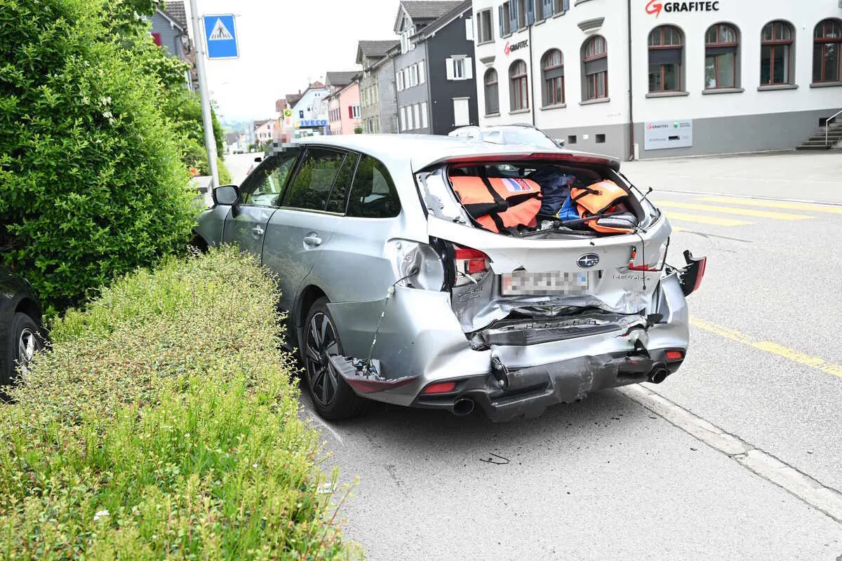 Gossau SG - 18'000 Franken Sachschaden nach Auffahrkollision 