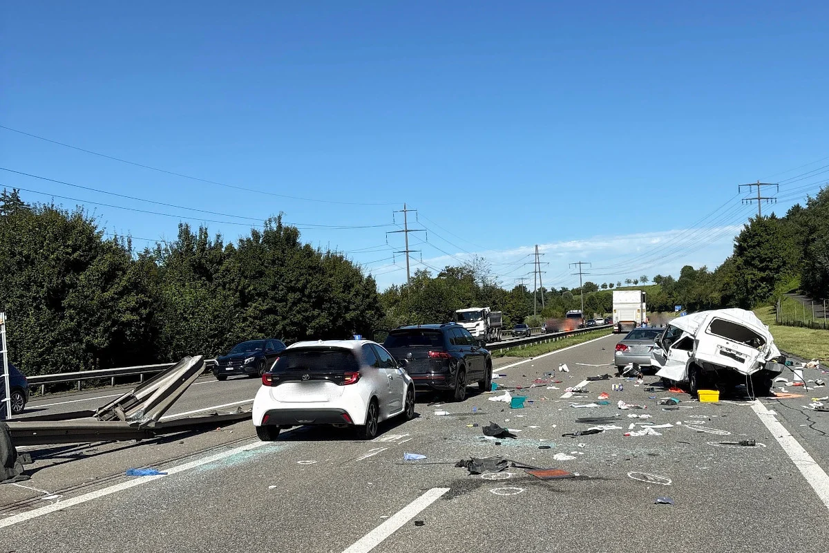 A14 Buchrain – Unfall auf der Autobahn fordert ein Todesopfer und acht Verletzte 