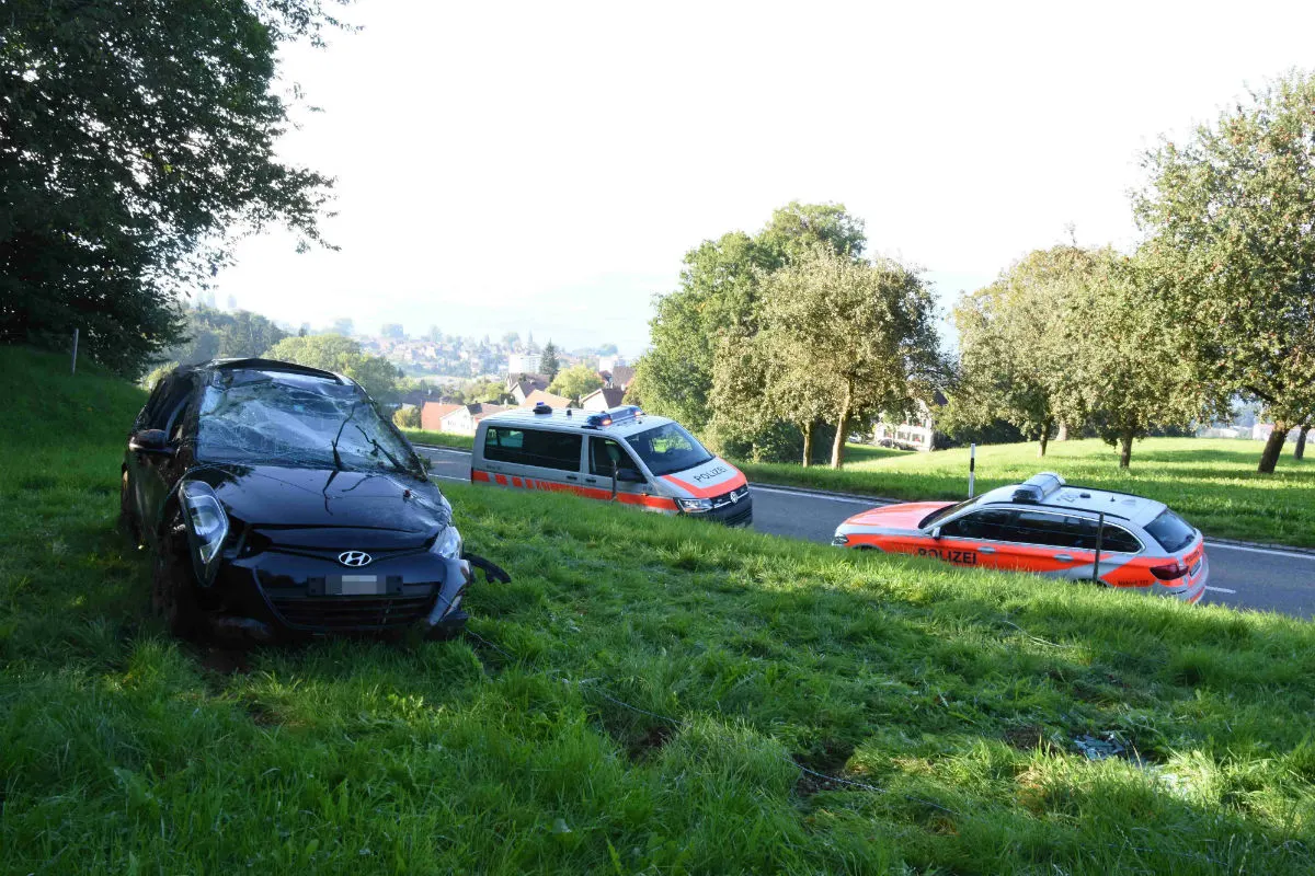Rorschacherberg SG - Auto mehrmals überschlagen