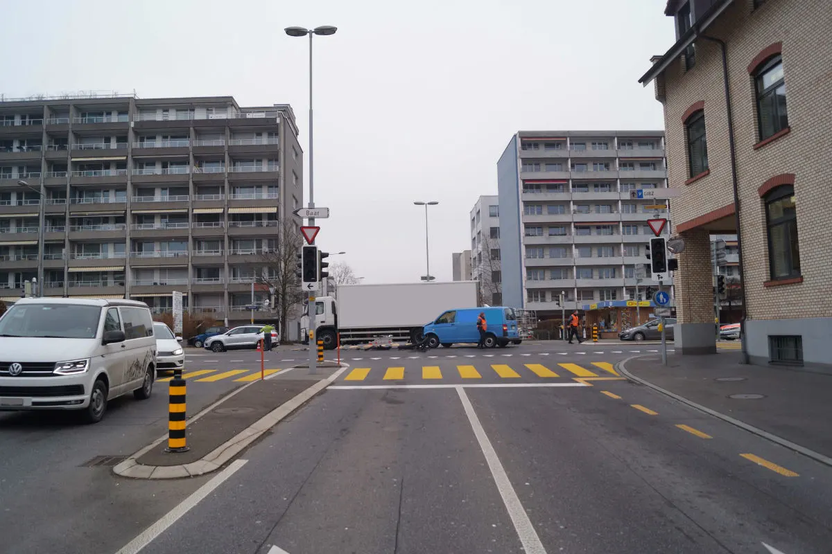 Zug/Oberägeri ZG - Zweimal Totalschaden nach Unfällen