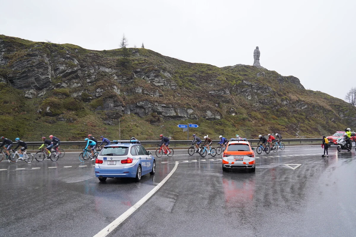 Kanton Wallis - Polizei zieht positive Bilanz nach dem Giro d'Italia