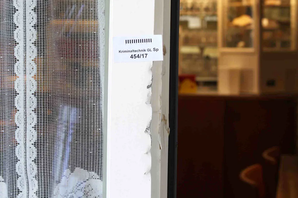 Glarus GL - Einbruchsdiebstahl  in Wohnhaus