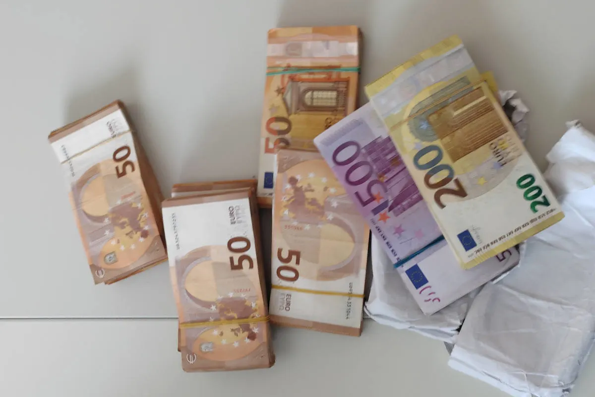 A30 Osnabrück – 103.000 Euro und 160.000 polnische Zloty sichergestellt